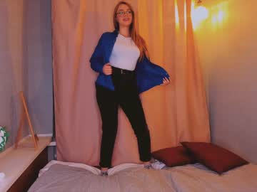 girl
        darelhickory cam image #4061194