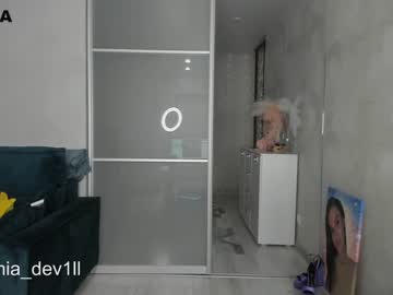 girl
        mia_devill cam image #899588