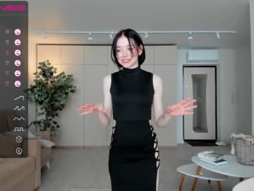 girl
        oki_dokie cam image #1854542