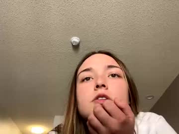 girl
        _baby_bunny_ cam image #505762