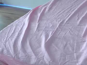 girl
        _parishill cam image #6730843