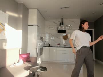 girl
        lindabecka cam image #2480061