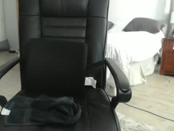girl
        hotwife_autumn cam image #4448658