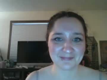 girl
        kittenfit cam image #766614