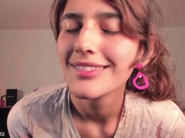 girl
        marmuse cam image #2089985