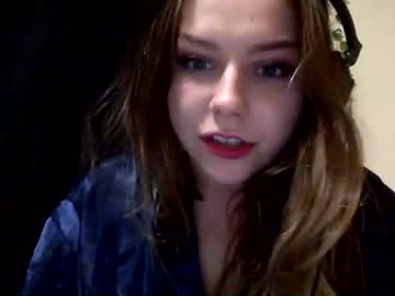 girl
        lillypadgrl cam image #2686286