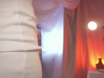 girl
        sunny_maria cam image #3832273