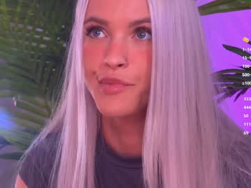 girl
        blush_mikki cam image #6400938