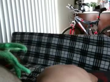 couple
        loganreaves69 cam image #4789023