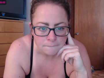girl
        ffl1233 cam image #455233
