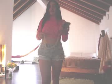 girl
        kendalltyler cam image #3509450
