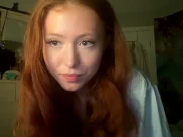 girl
        redgingersnapz cam image #6391646