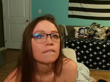 girl
        anabelleleigh cam image #6324159