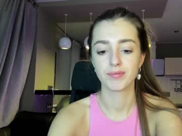 girl
        coy_amina_ cam image #491688