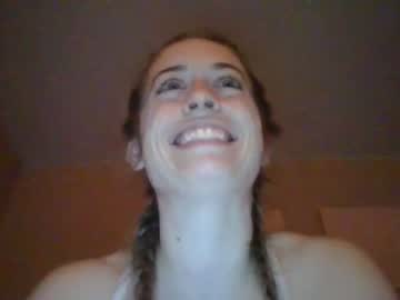 girl
        sunrizze cam image #3087059