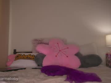 girl
        sweetkarmababy cam image #4838195