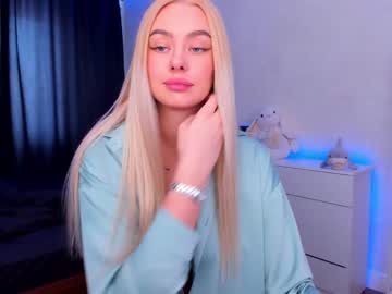 girl
        8a8y_nura cam image #1048414