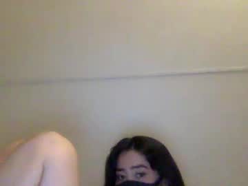girl
        _natycutei19 cam image #6520736