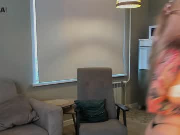 girl
        _austra1ia cam image #1826372