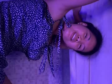 girl
        _lyza_ cam image #5193858