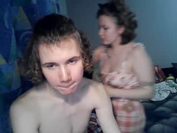 couple
        bestiefreaks cam image #989216