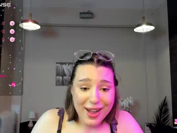 girl Sex Cam Girls Roleplay For Viewers On Chaturbate with kylieeangel
