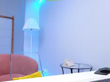 girl
        lovlybambi cam image #3327669
