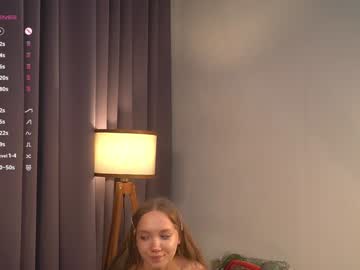 girl
        lyly_bambi cam image #5754252