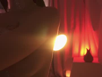 girl
        sunny_maria cam image #1930239