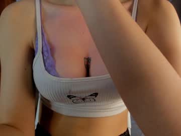 girl
        felicitameow cam image #650297