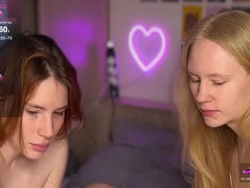 couple
        lisalewi cam image #3578571