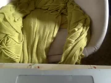 girl
        xsjrx cam image #1024956