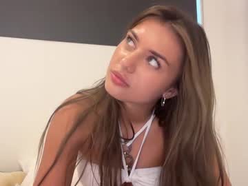 girl
        cassies1 cam image #5018343