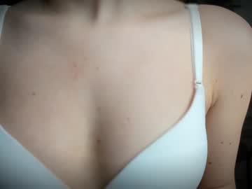 girl
        sona_rise cam image #5697418