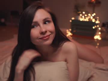 girl
        mynaughtynights cam image #1477108
