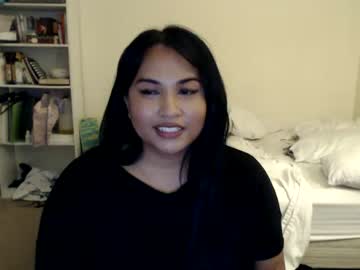 girl
        iamplutonianlust cam image #1481966