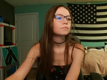 girl
        anabelleleigh cam image #6266188