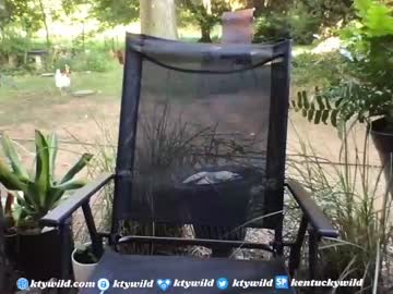couple
        funcamkw cam image #2058868
