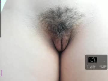 girl
        yahaira_26 cam image #572836