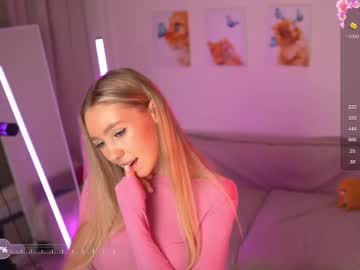 girl
        avroramy cam image #6273749