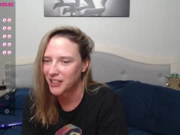 girl
        bluexstacey cam image #1863013