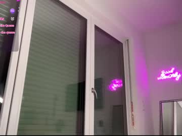 girl
        sweetjona cam image #5346407