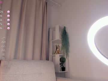 girl
        hypnoticbaby cam image #5001450