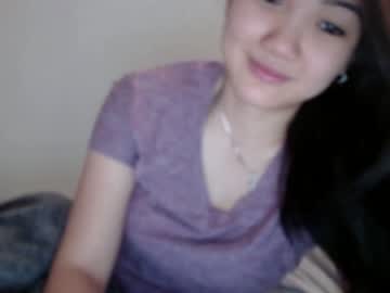 girl
        london_tipton cam image #2931861