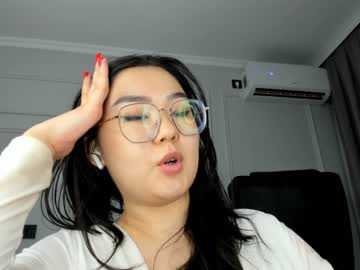 girl
        miso_soso_9 cam image #1978653