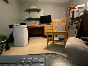 couple
        madm569308 cam image #5977878