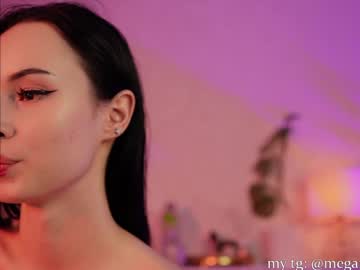 girl
        top_of_passion cam image #4321032
