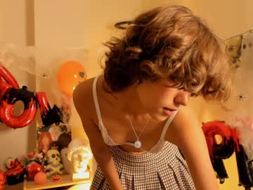 girl
        lenaelisabeth cam image #2762284
