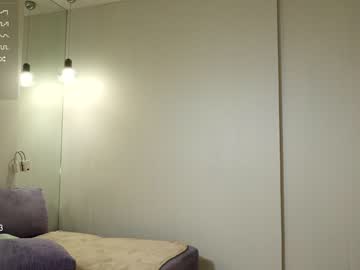 girl
        ronny_ponny cam image #262835