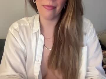 girl
        mommyofyourdreams cam image #5790792